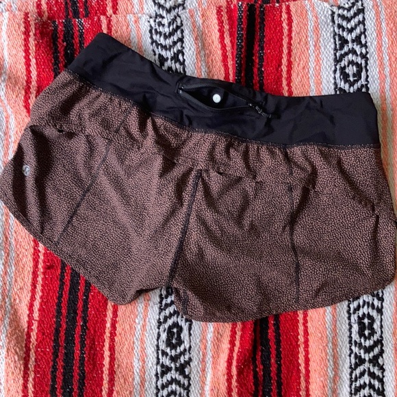 Lululemon speed up shorts